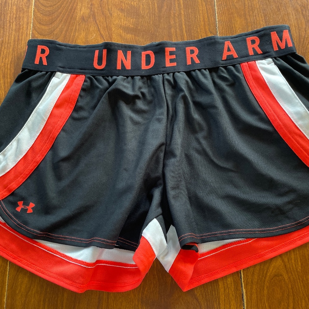 Women’s Under Armour Heat Gear Shorts